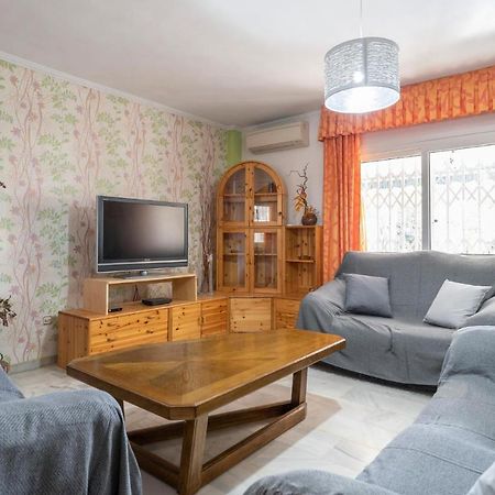 3 Bedroom Stunning Home In Torre Del Mar Exterior photo